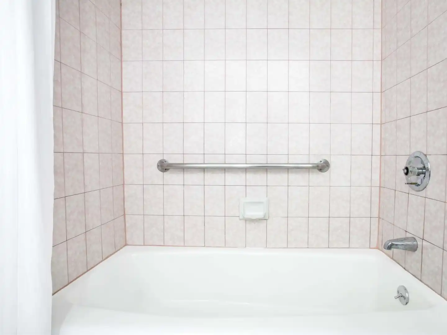 Days Inn by Wyndham Los Angeles LAX/Redondo & Manhattan Bch Badezimmer