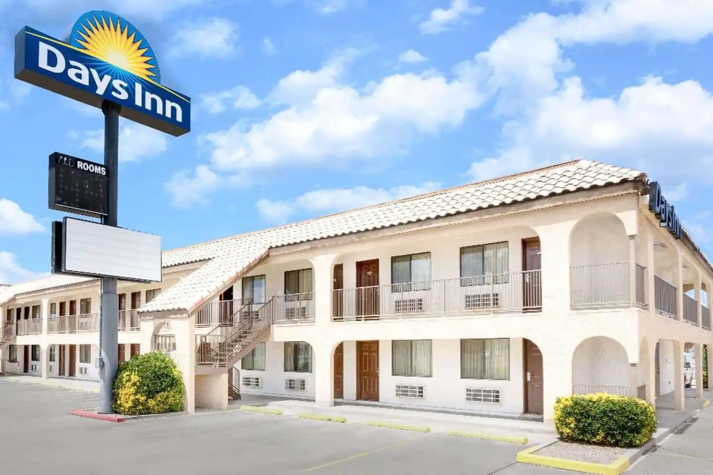 Days Inn by Wyndham Kingman East Aussenansicht