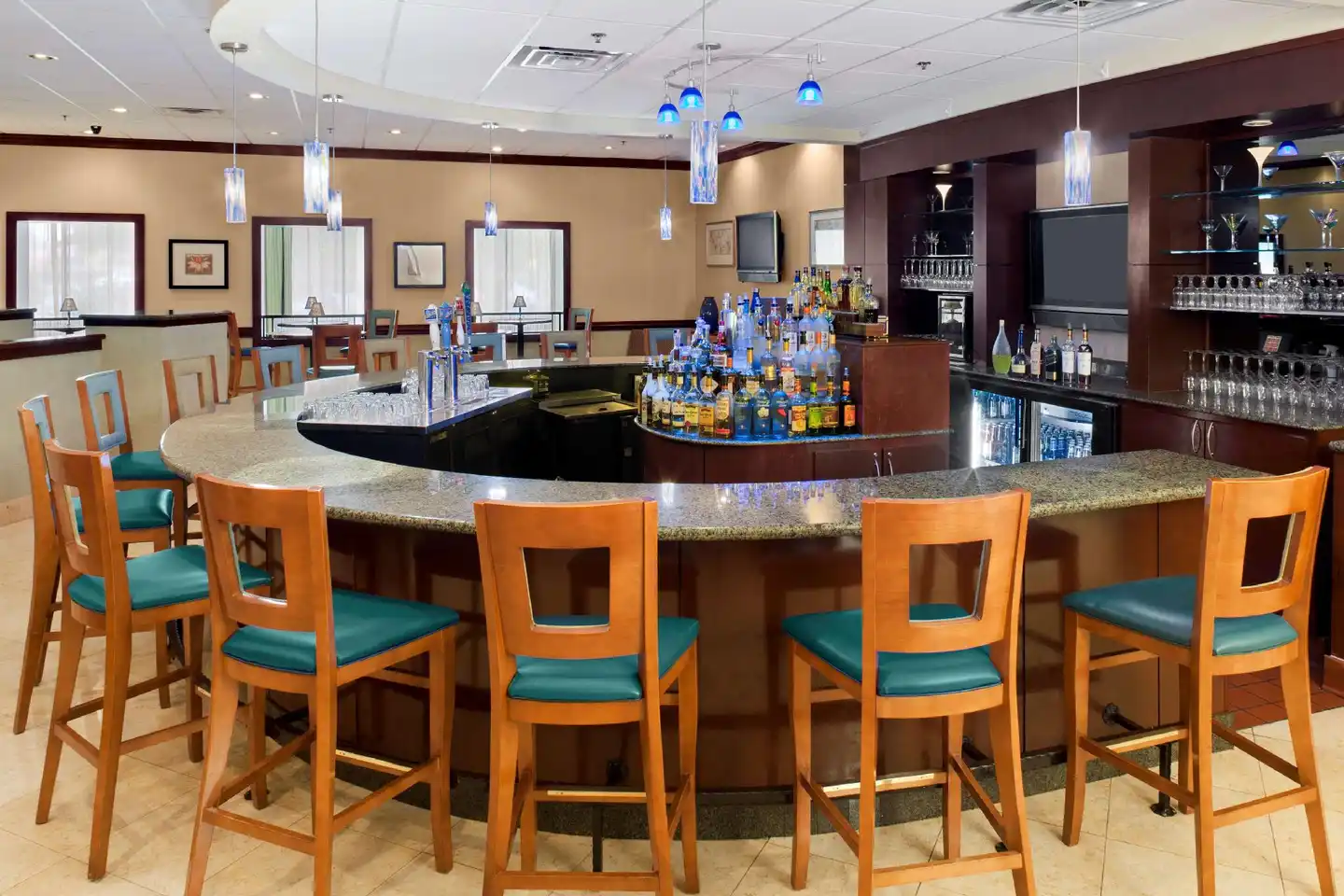 DoubleTree by Hilton Hotel Augusta Bar