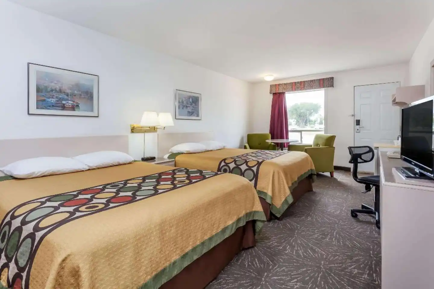 Super 8 by Wyndham Taber AB Wohnbeispiel