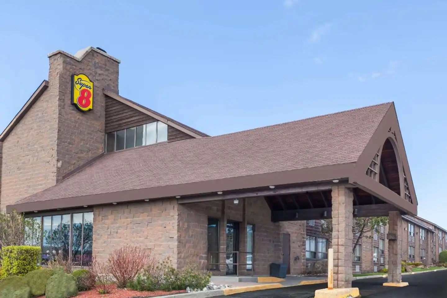 Super 8 by Wyndham Sudbury ON Aussenansicht