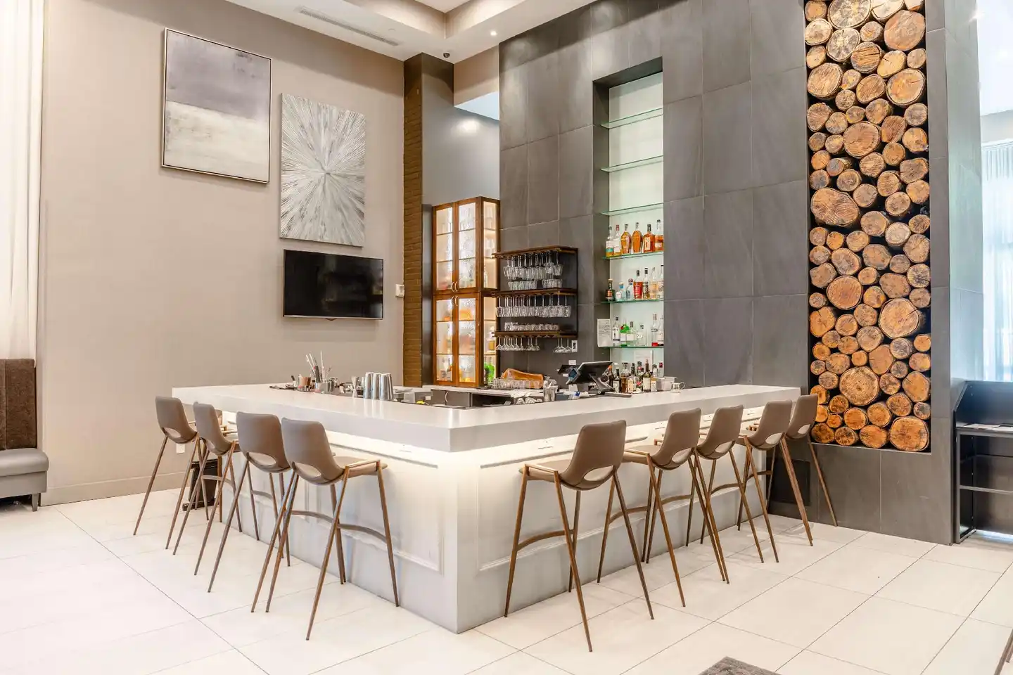 TRYP by Wyndham Savannah Downtown/Historic District Bar