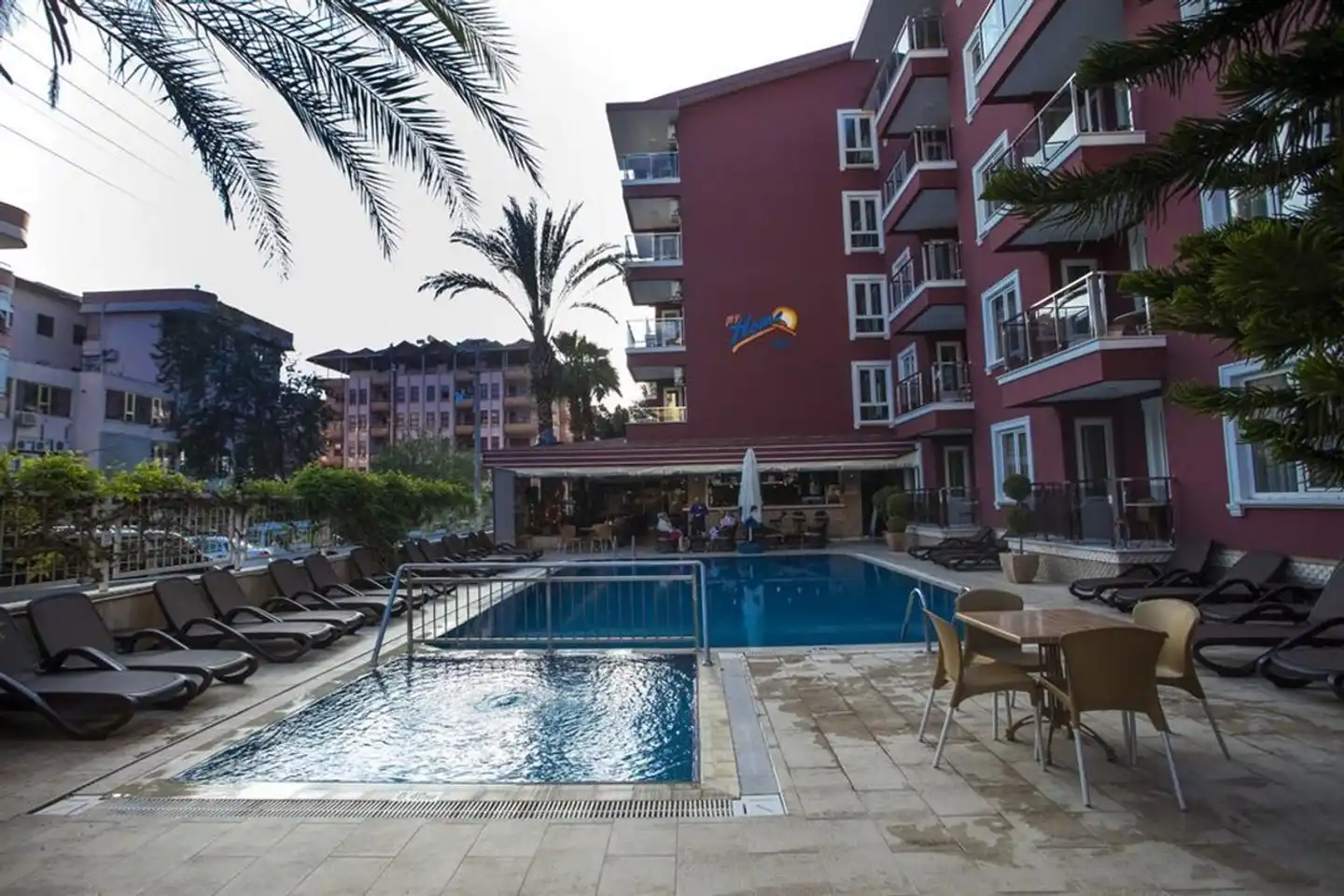 My Home Aparthotel Aussenansicht