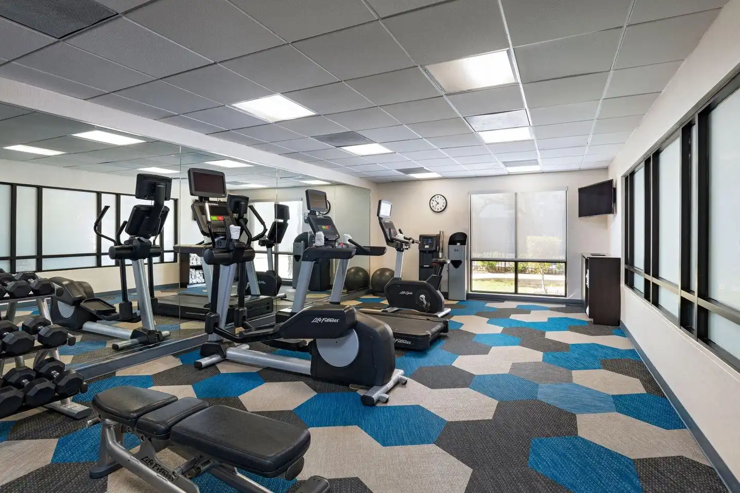 SpringHill Suites by Marriott Austin South Sport und Entertainment