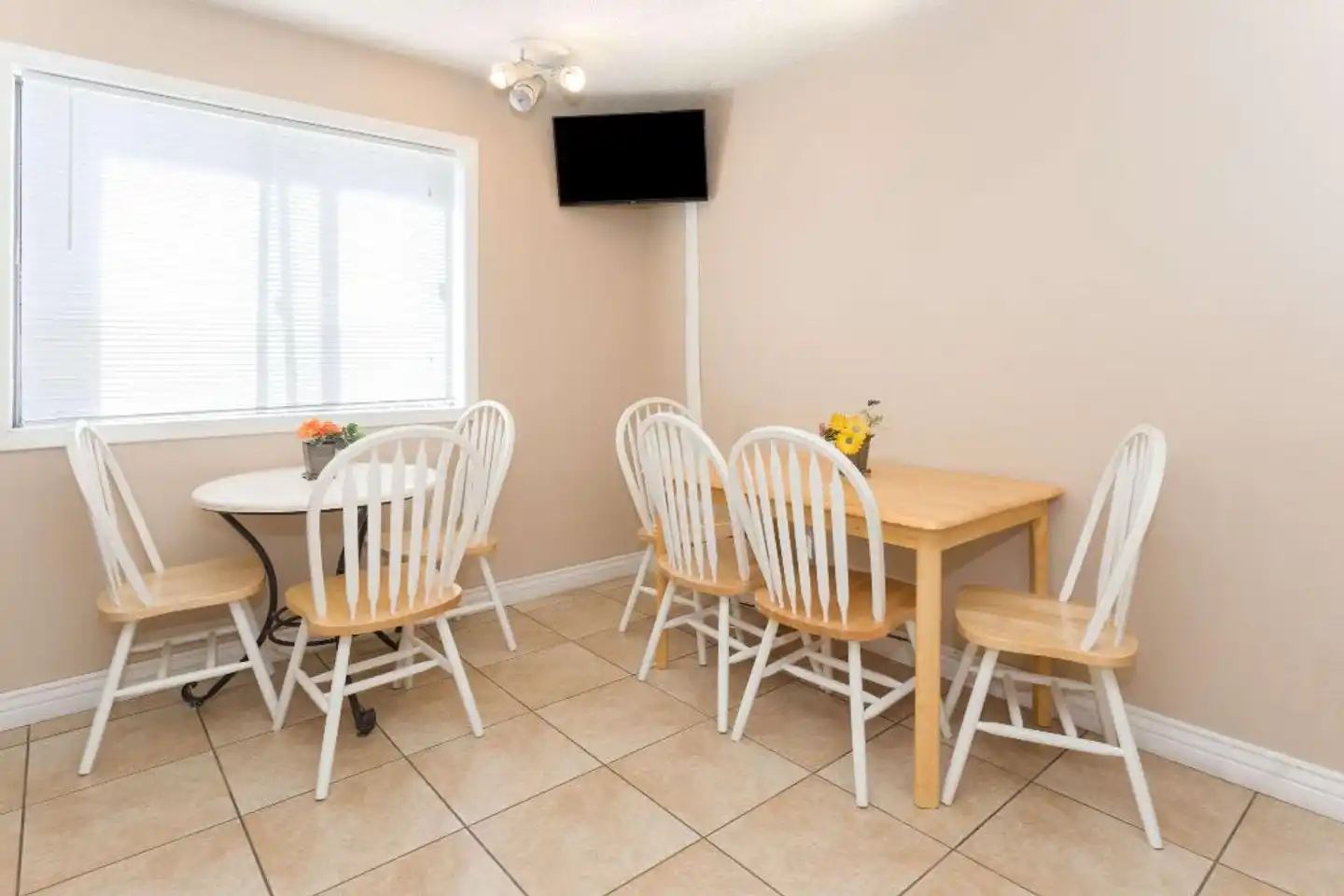 Super 8 by Wyndham Cos/Hwy. 24 E/PAFB Area Terrasse