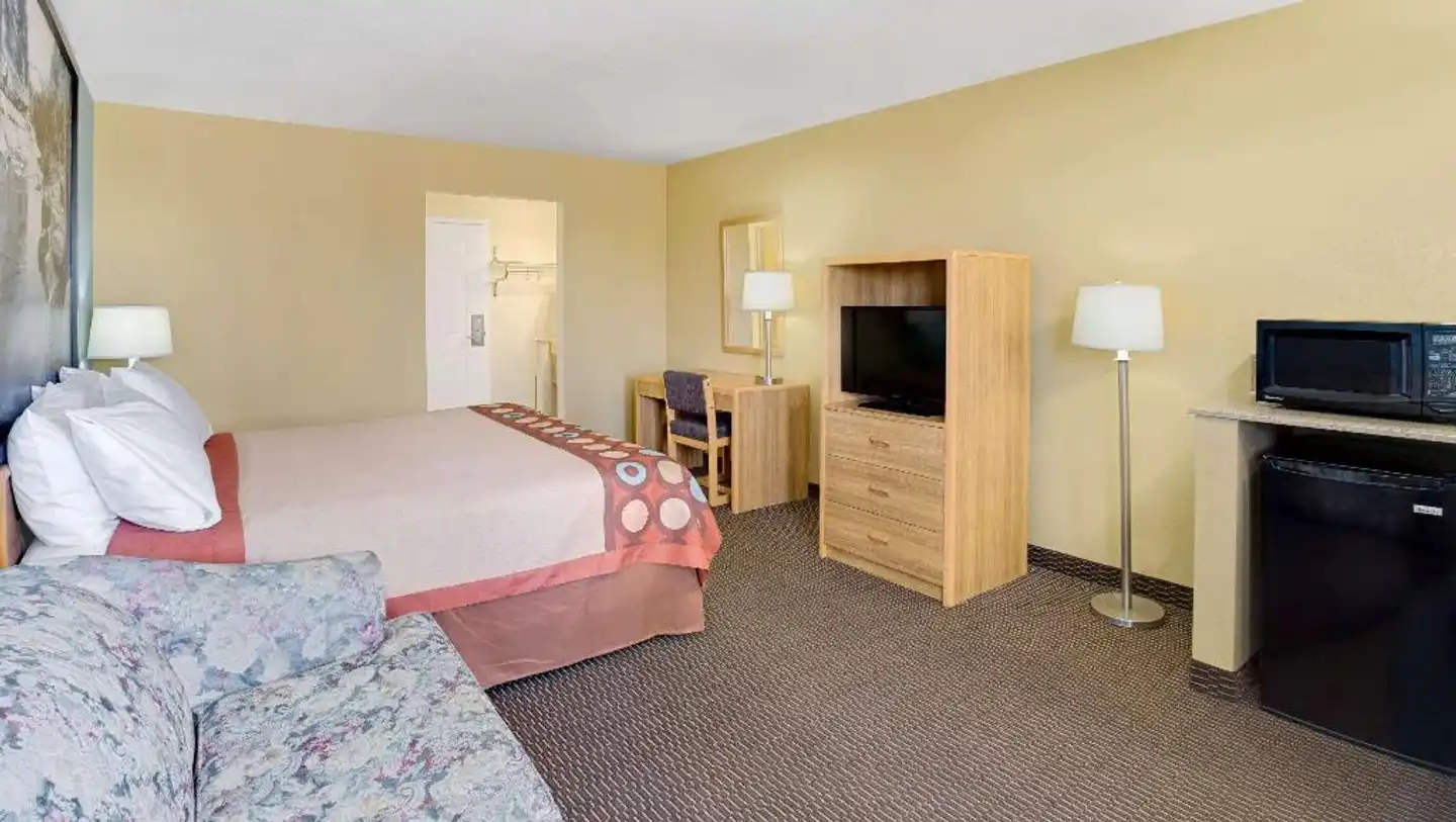Super 8 by Wyndham Tucson/Grant Road Area AZ Wohnbeispiel
