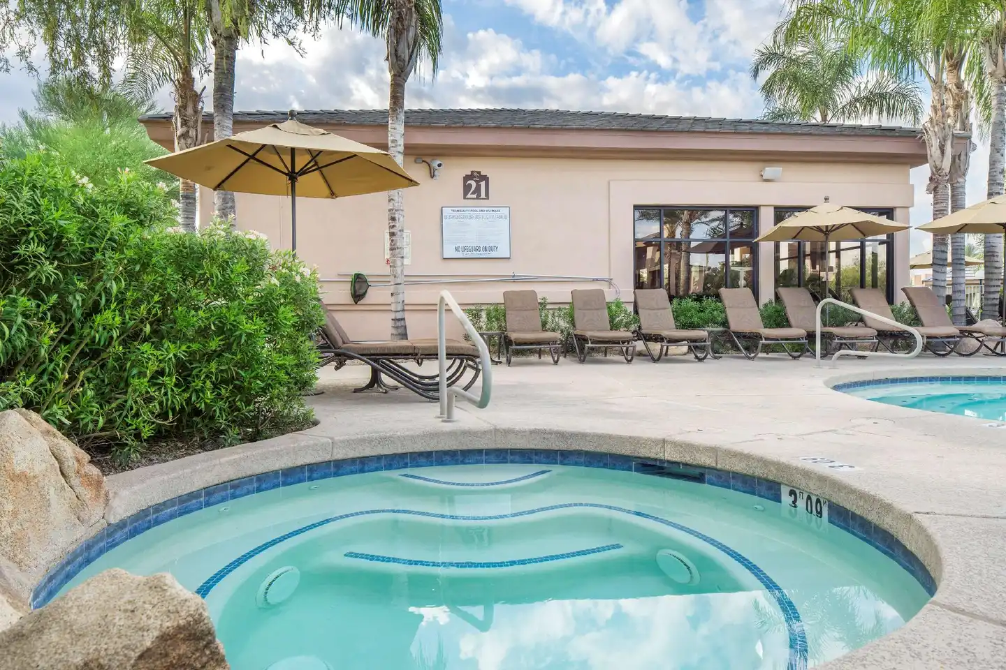 Scottsdale Links Resort Pool