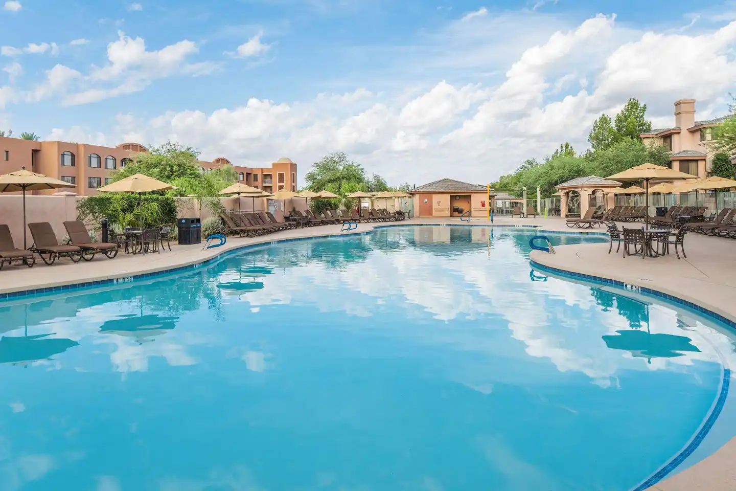 Scottsdale Links Resort Pool