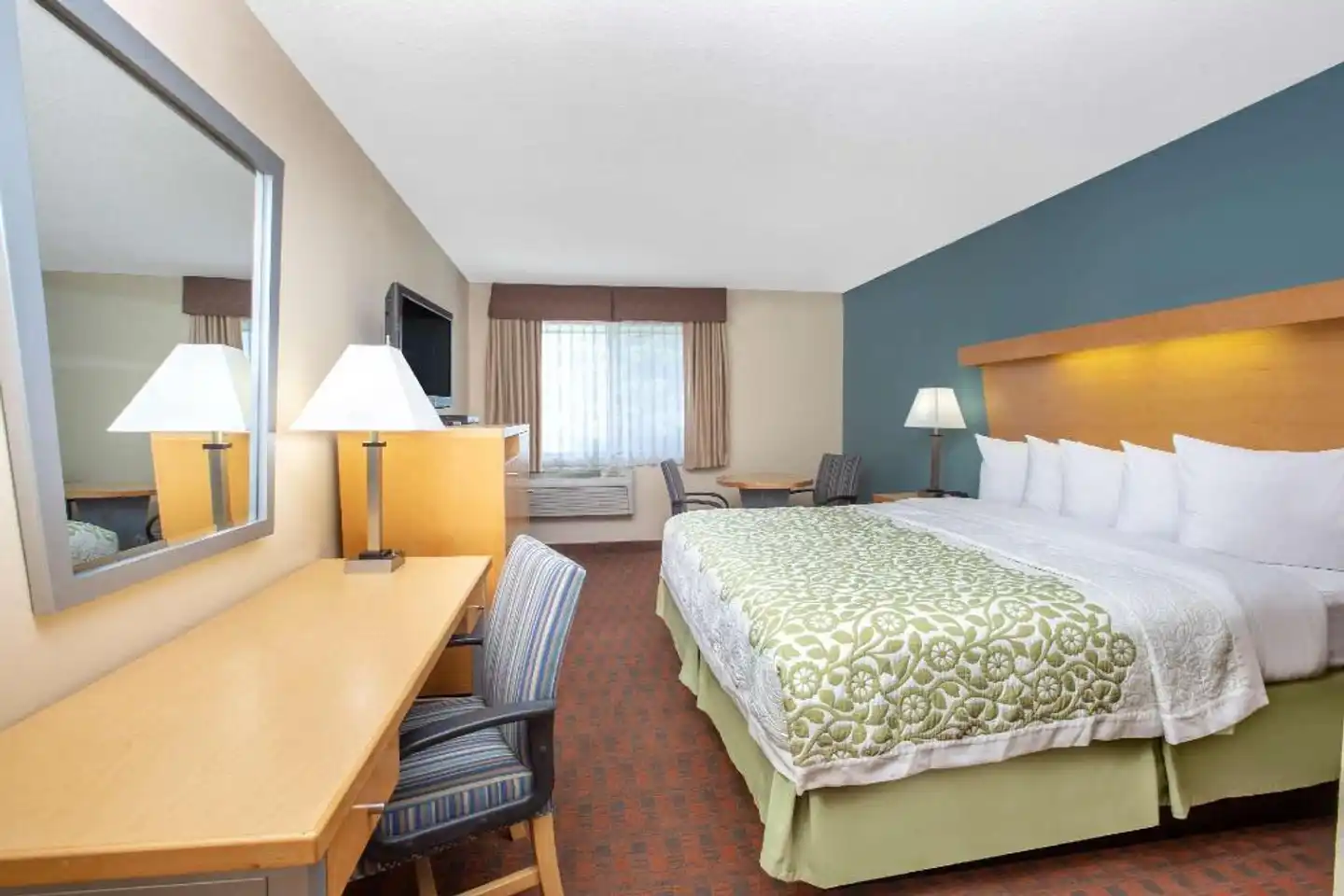 Days Inn by Wyndham Woodland Wohnbeispiel