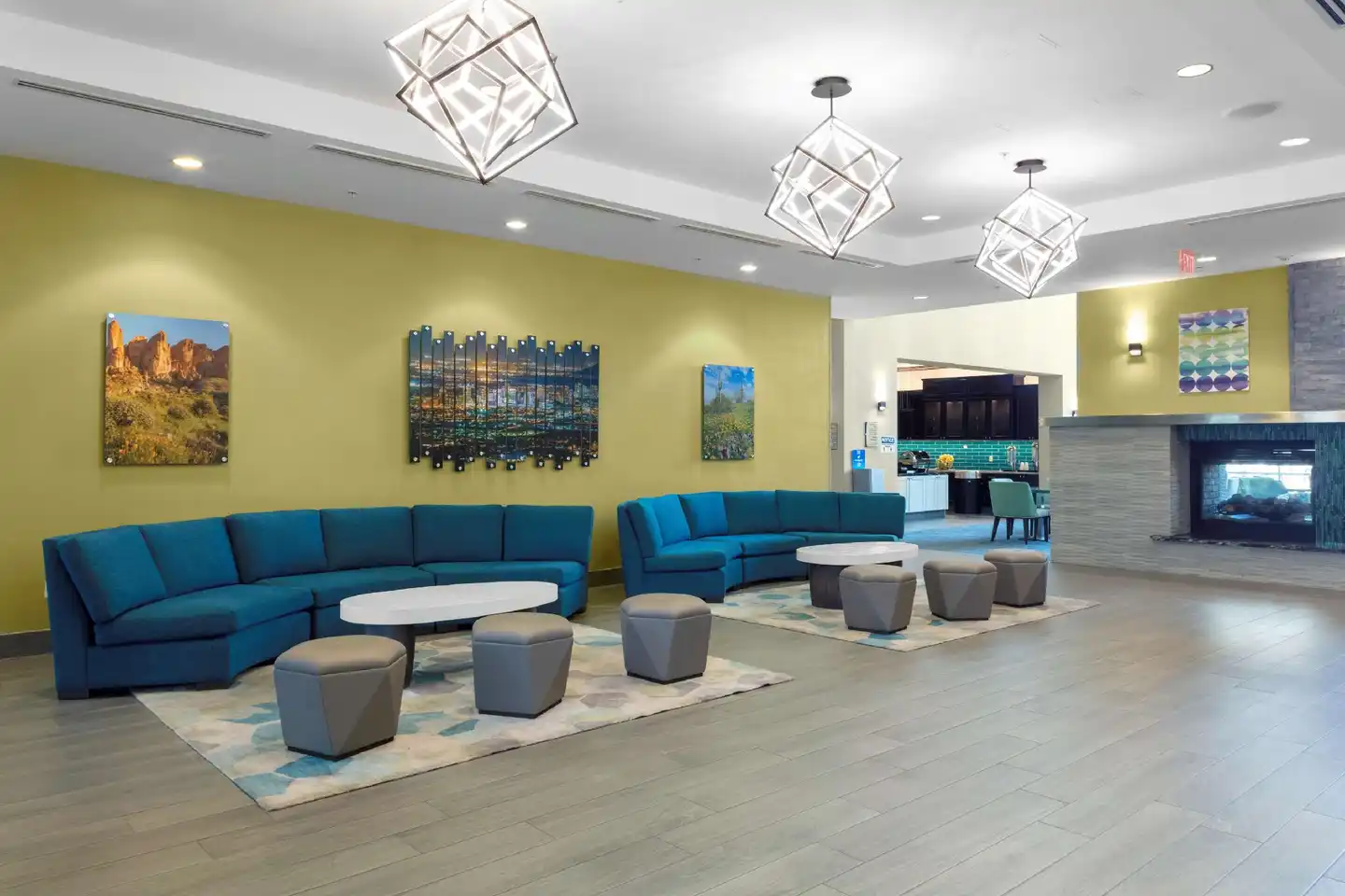 Homewood Suites by Hilton Phoenix Airport South Lobby