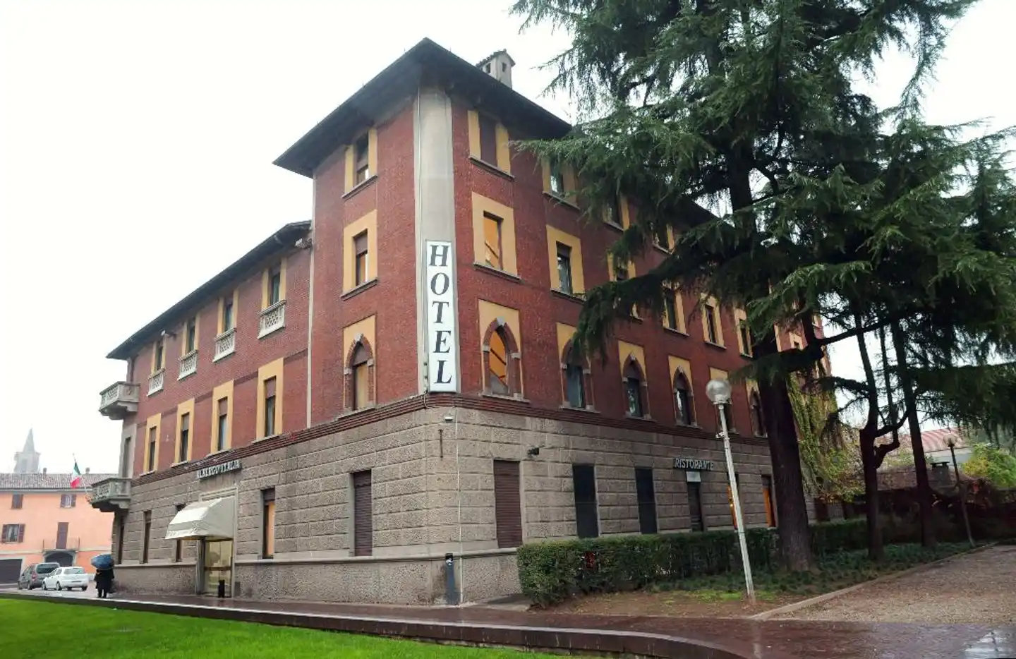 Nuovo Albergo Italia Aussenansicht