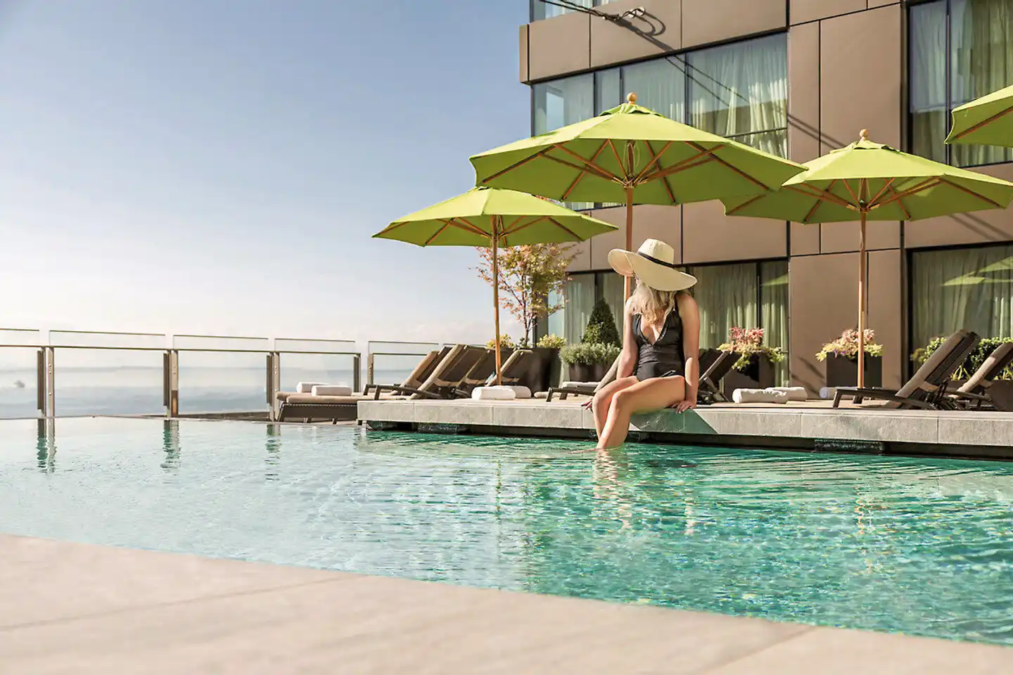 Four Seasons Hotel Seattle Pool