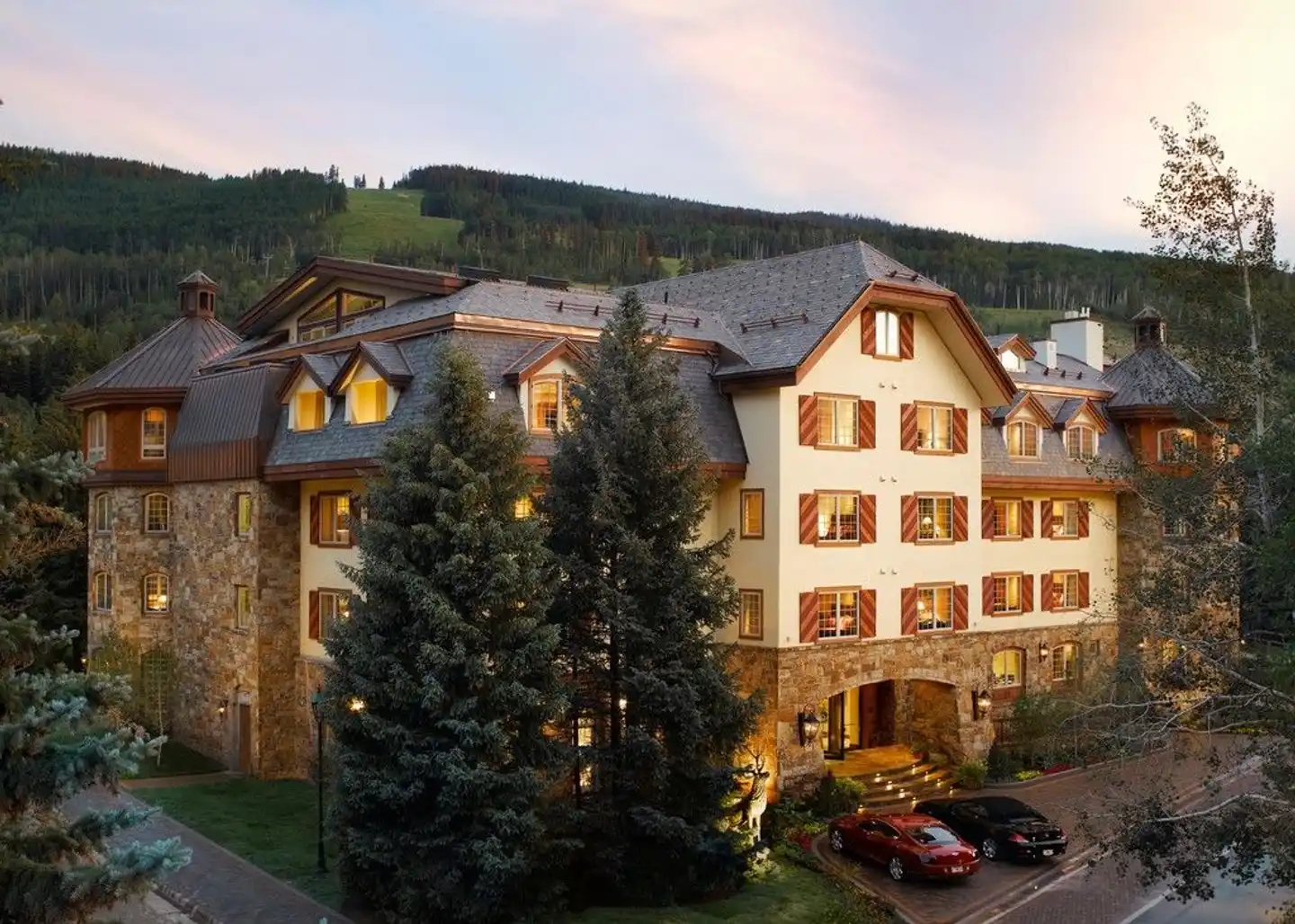 Tivoli Lodge Aussenansicht