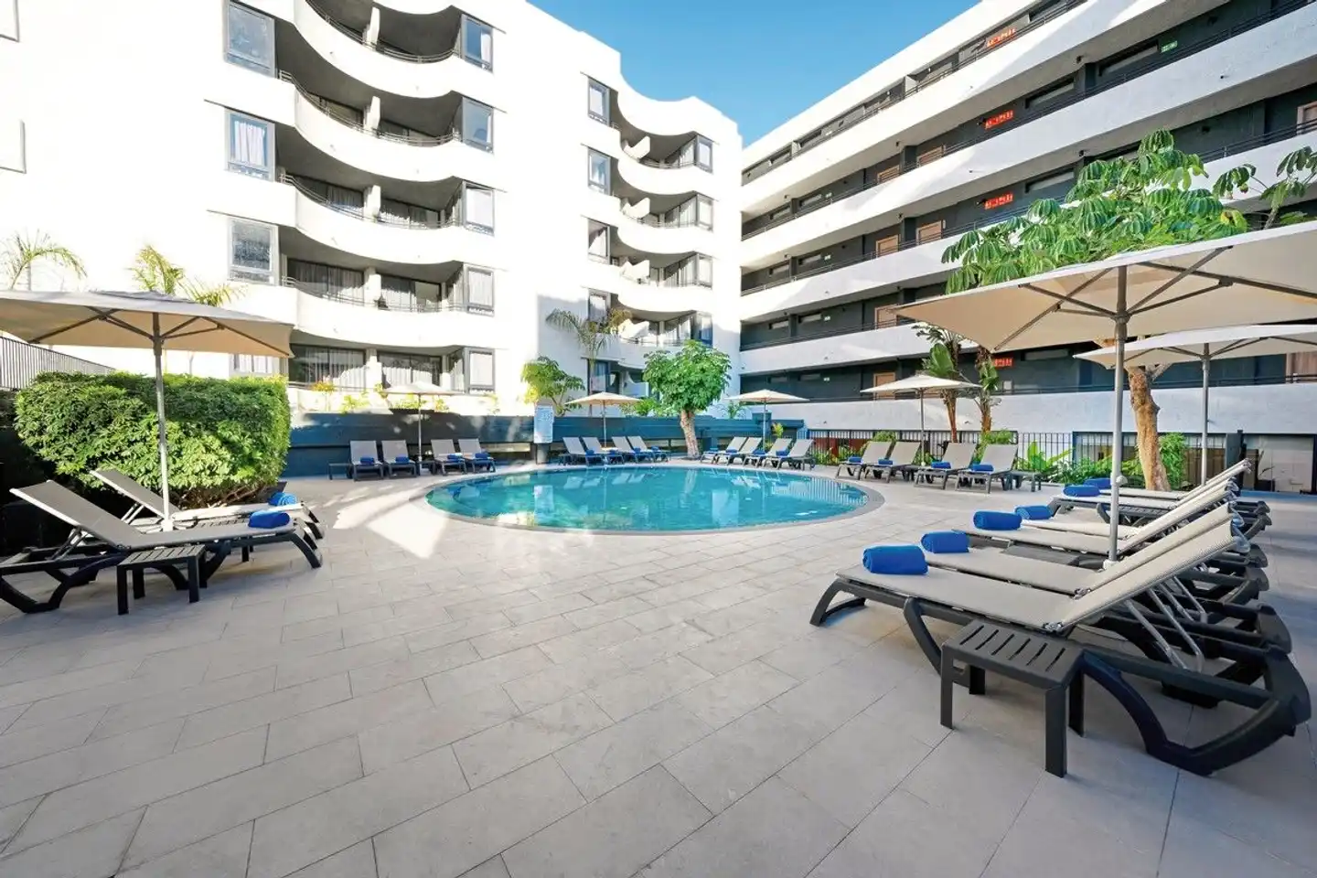 HOVIMA Suites Costa Adeje Pool