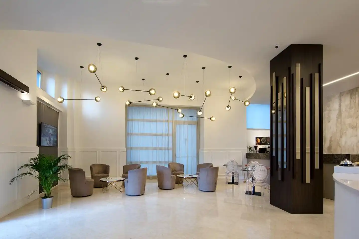 Diamond Lobby
