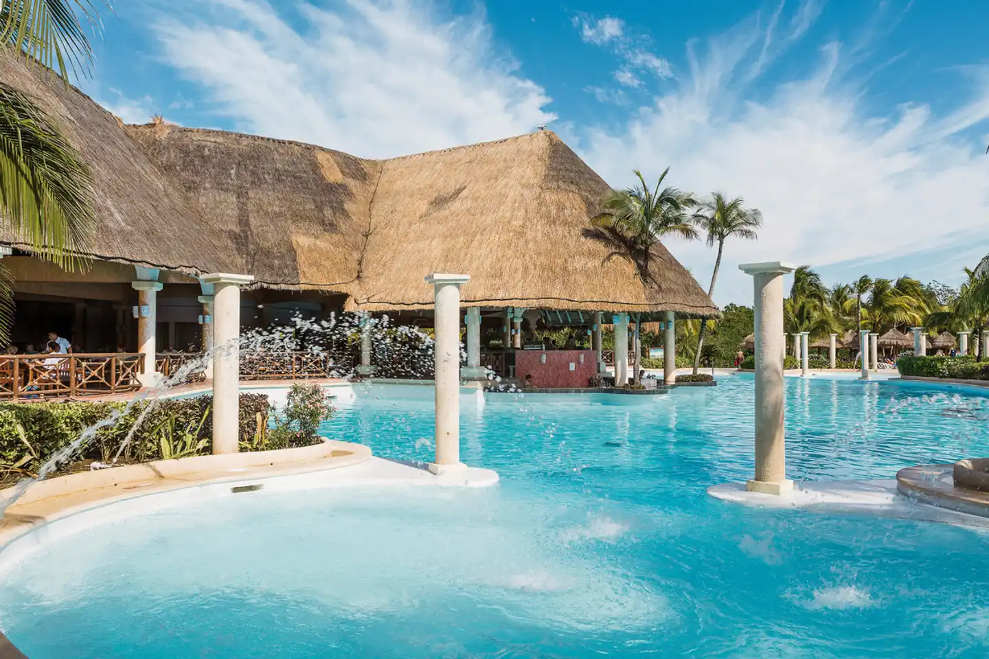 Grand Palladium White Sand Resort & Spa Pool