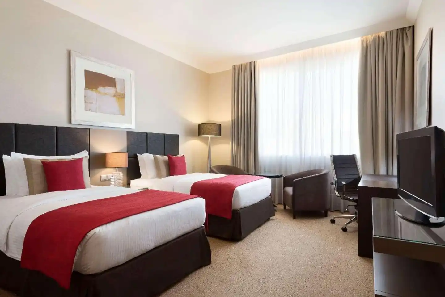 Ramada Abu Dhabi Downtown Wohnbeispiel