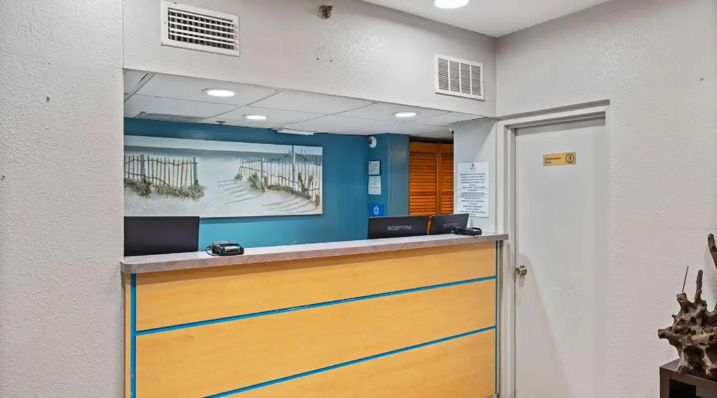 SureStay Studio by Best Western Virginia Beach Oceanfront Lobby