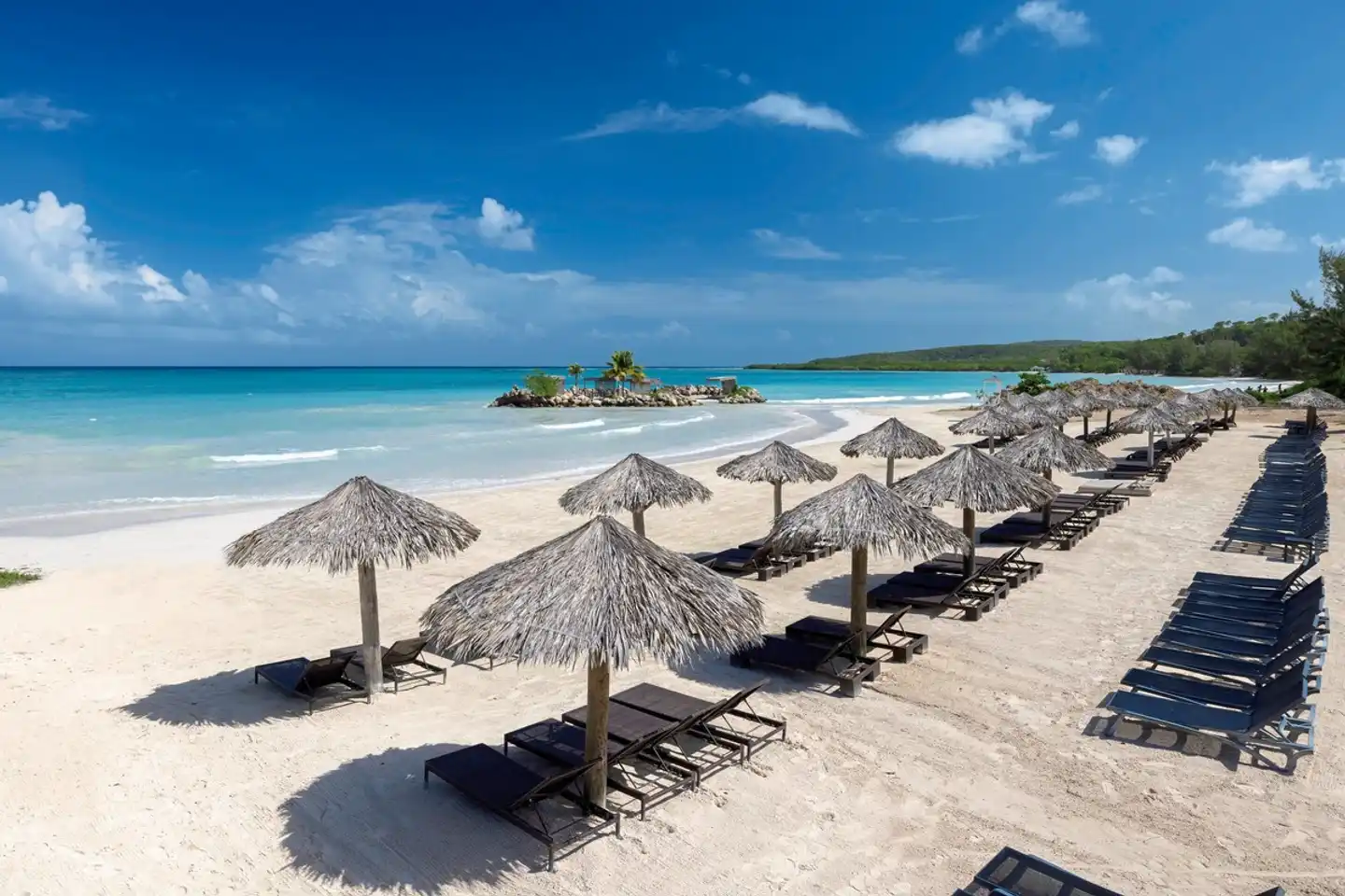 Hideaway at Royalton Blue Waters, An Autograph Collection All-Inclusive Resort Strand