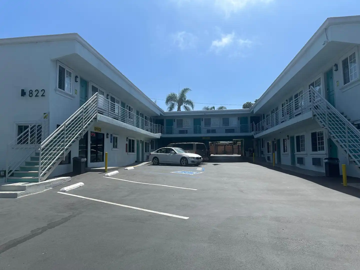 Super 8 by Wyndham Oceanside Downtown Aussenansicht
