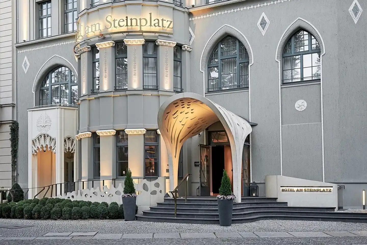 Roomers Berlin Steinplatz, Autograph Collection Aussenansicht