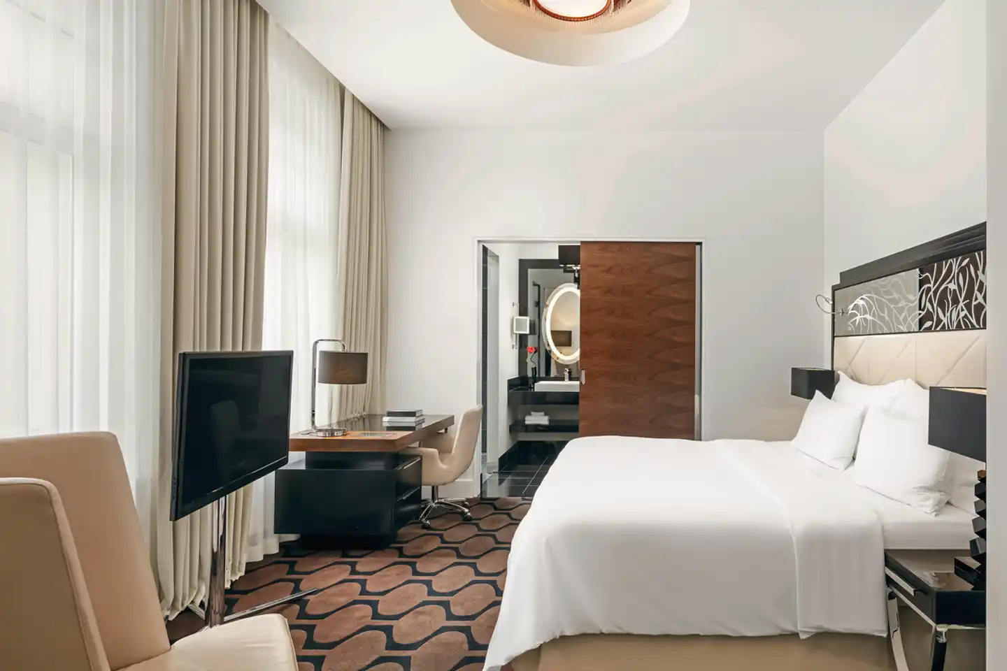 Roomers Berlin Steinplatz, Autograph Collection Wohnbeispiel