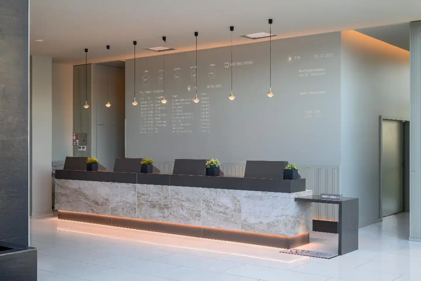 Meliá Lisboa Aeroporto Lobby