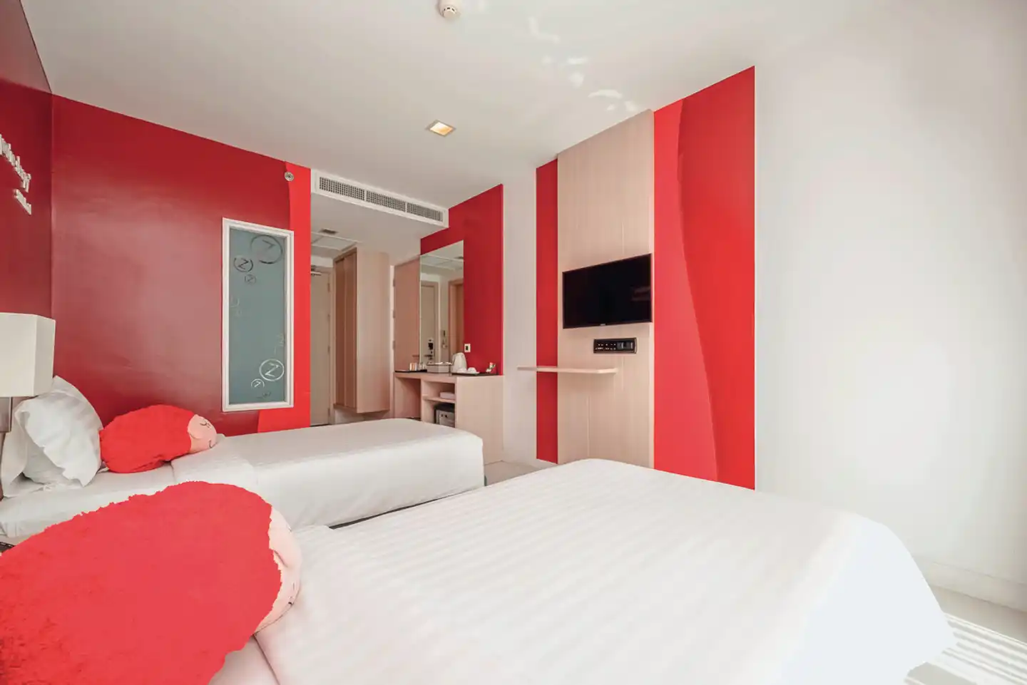 Sleep With Me Design Hotel @ Patong Wohnbeispiel