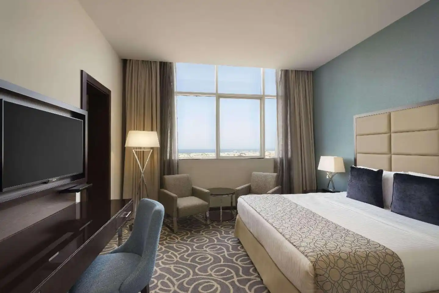 Ramada Abu Dhabi Corniche Wohnbeispiel