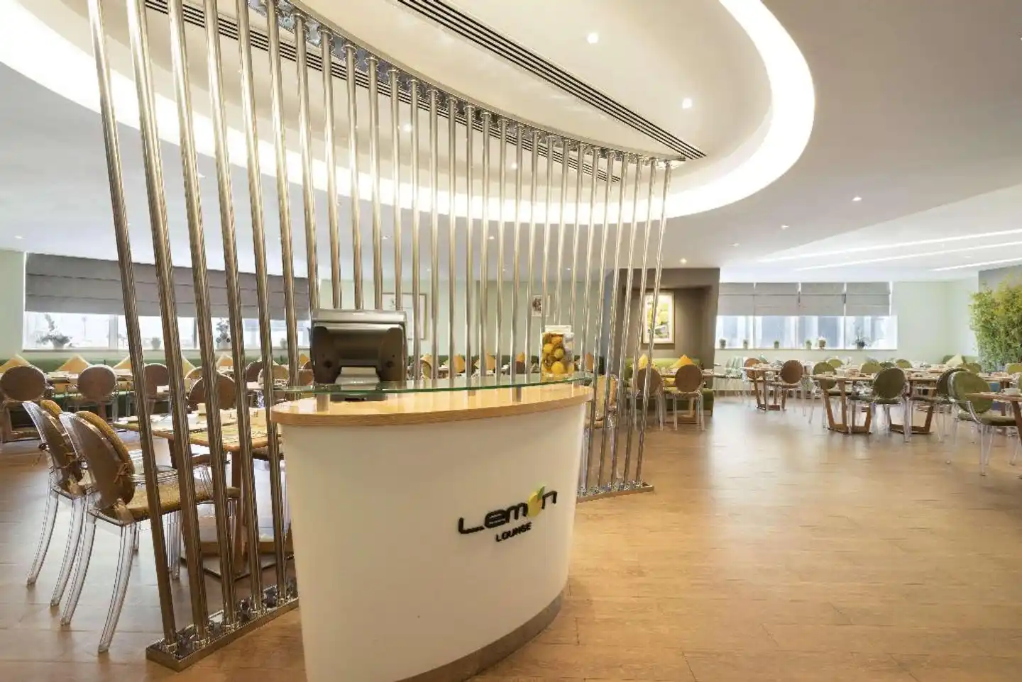 Ramada Abu Dhabi Corniche Bar