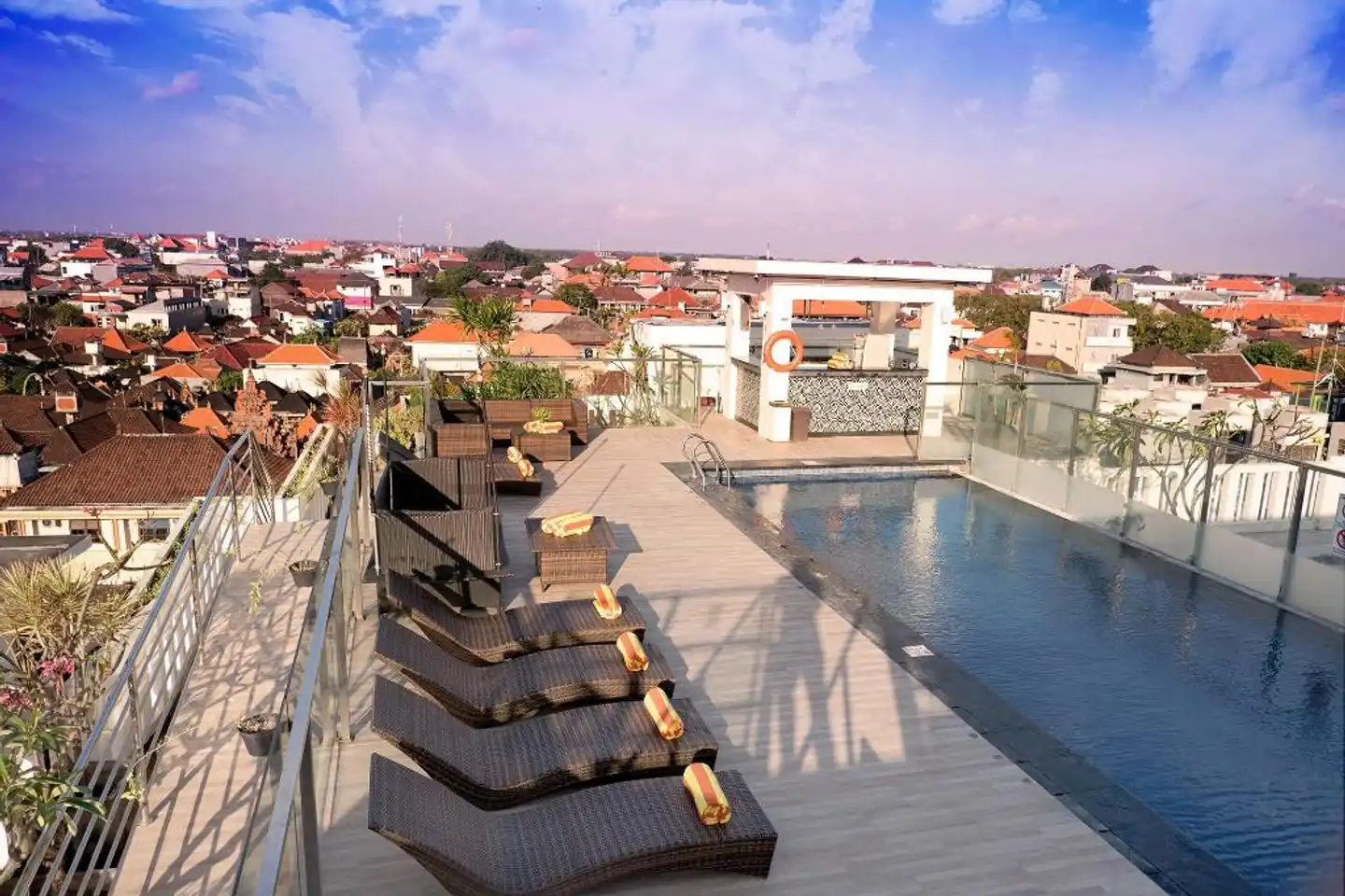 Zia Hotel Kuta Pool