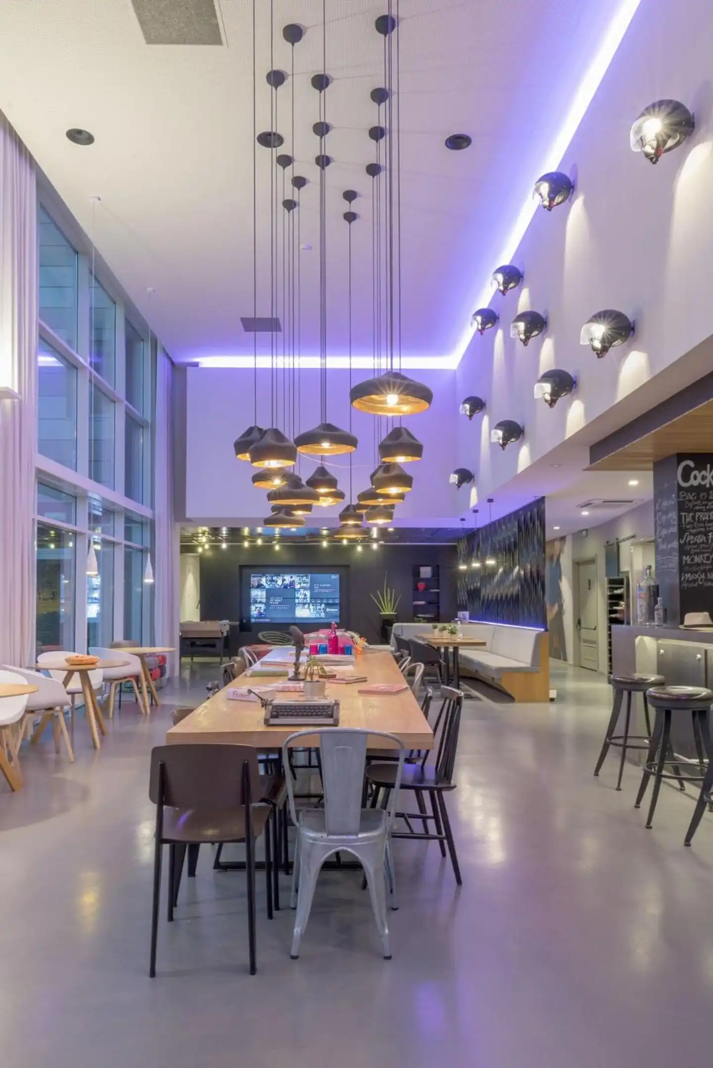Moxy Milan Malpensa Airport Restaurant