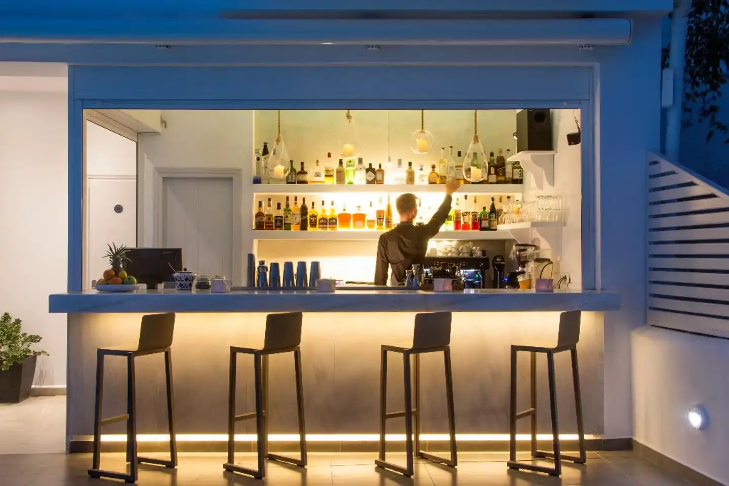 Santorini Secret Suites & Spa Bar