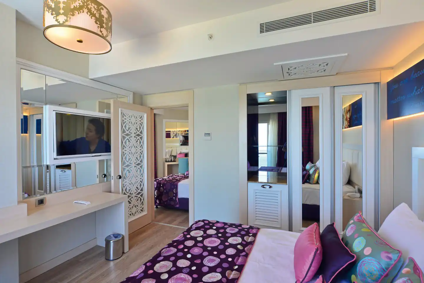 Azura Deluxe Resort & Spa Hotel Wohnbeispiel