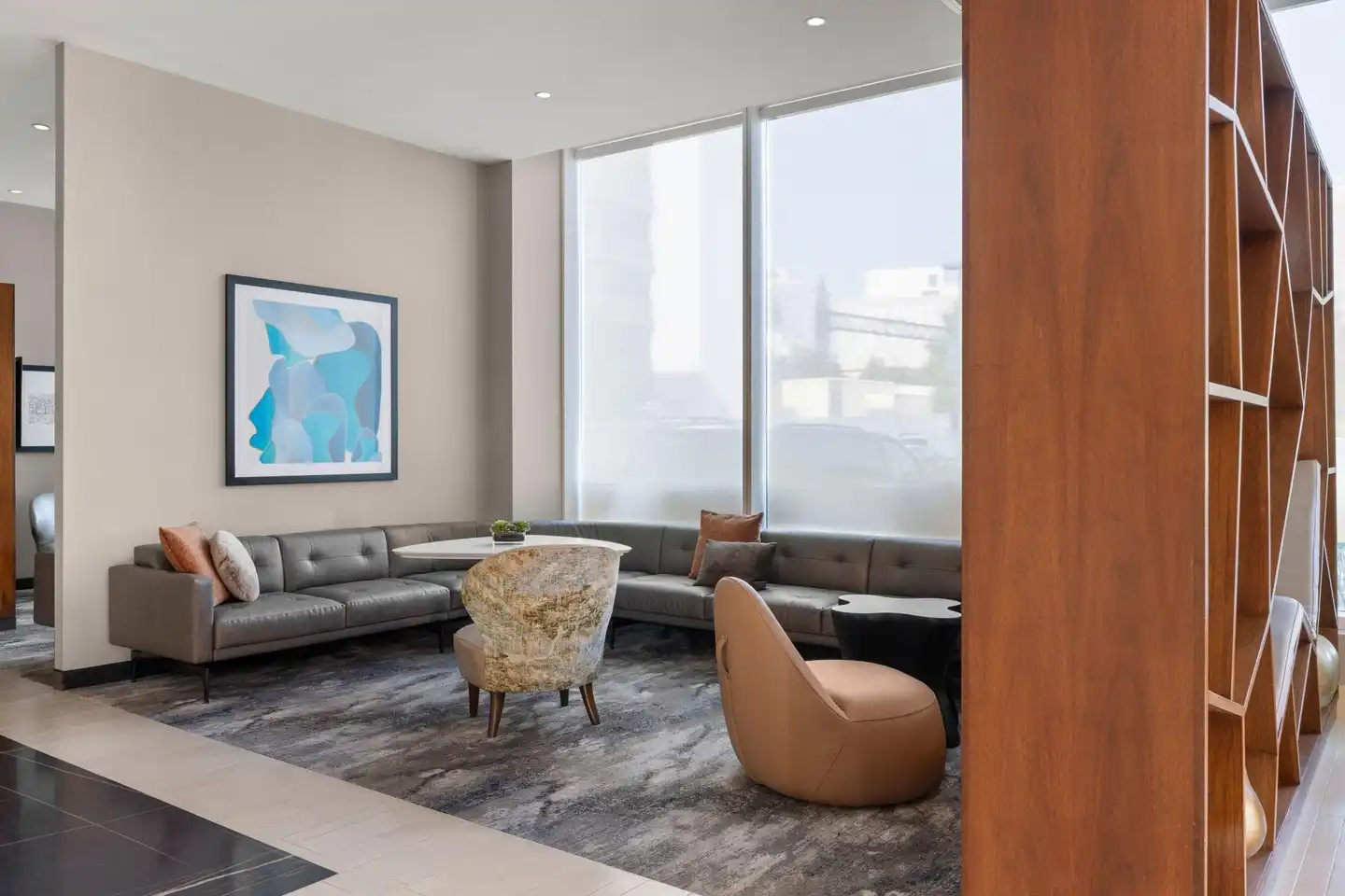 Residence Inn by Marriott New York The Bronx at Metro Center Atrium Wohnbeispiel