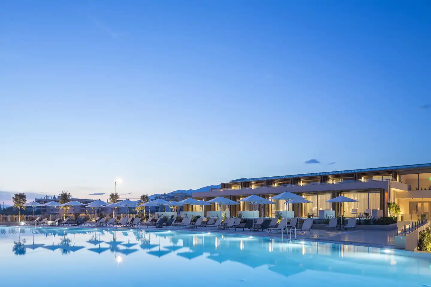 Horizon Blu Pool