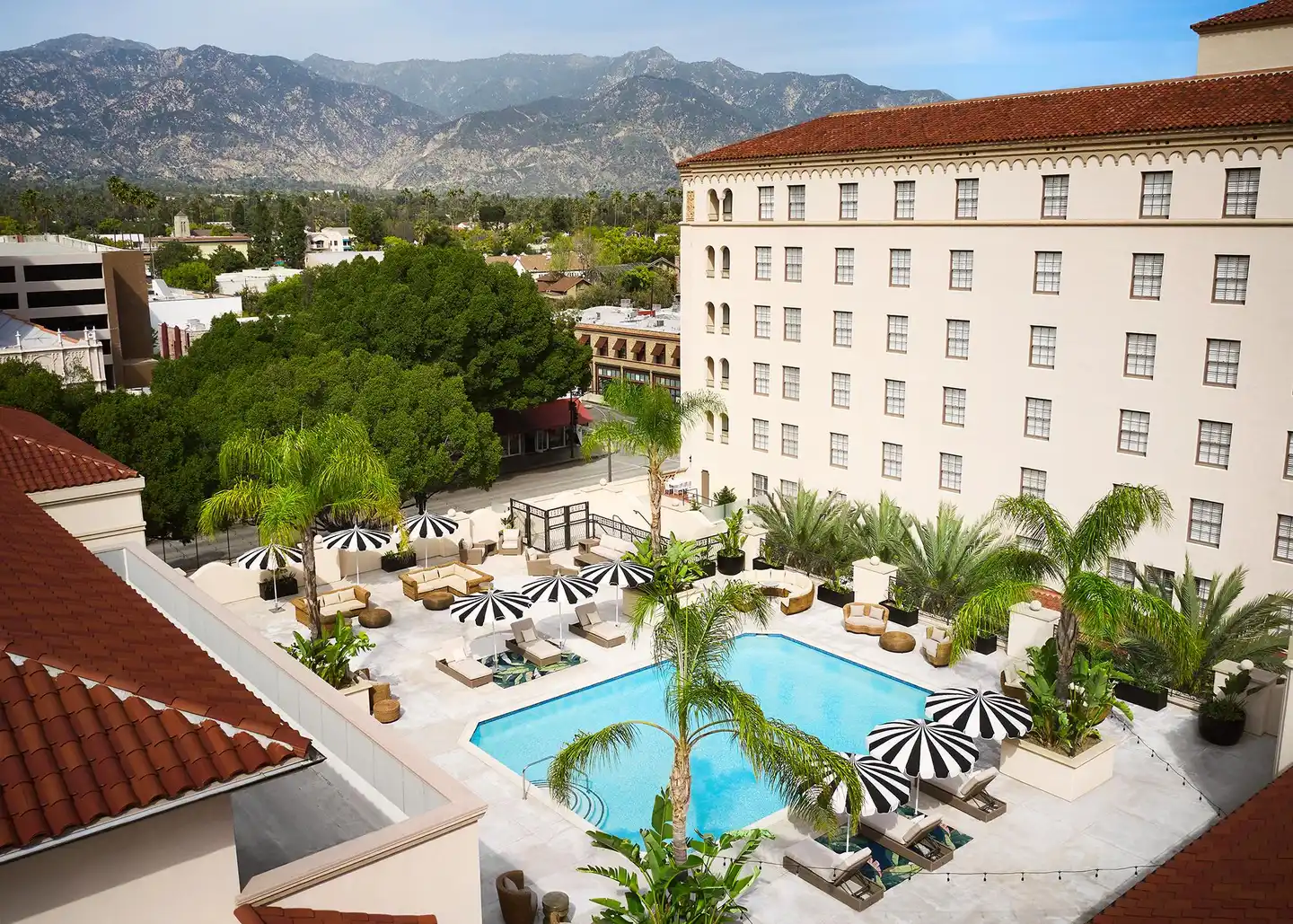 Pasadena Hotel & Pool Pool