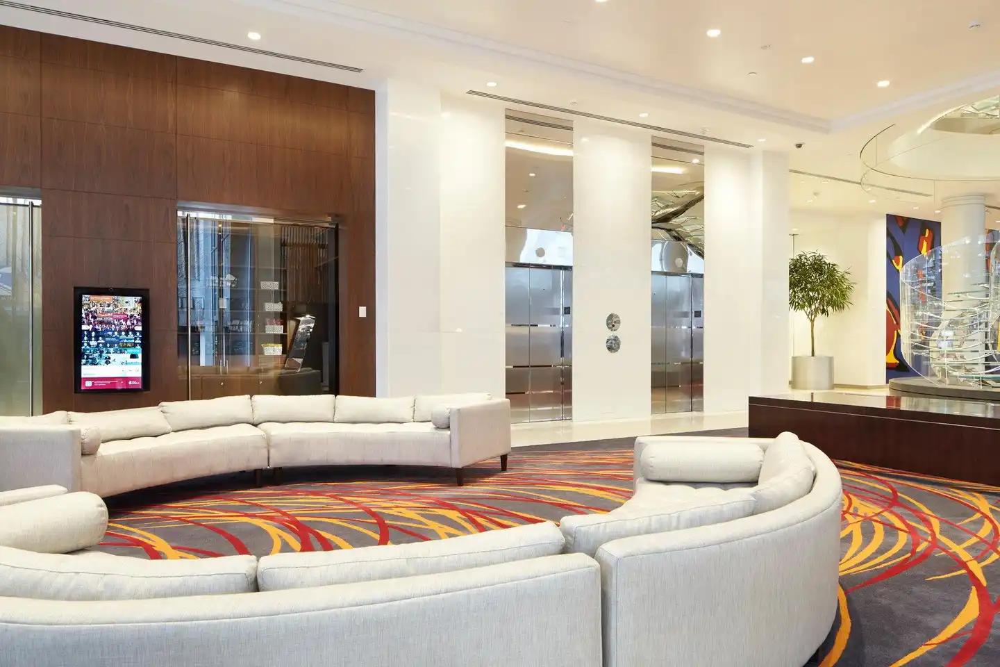 Hotel Indigo Atlanta Downtown Lobby
