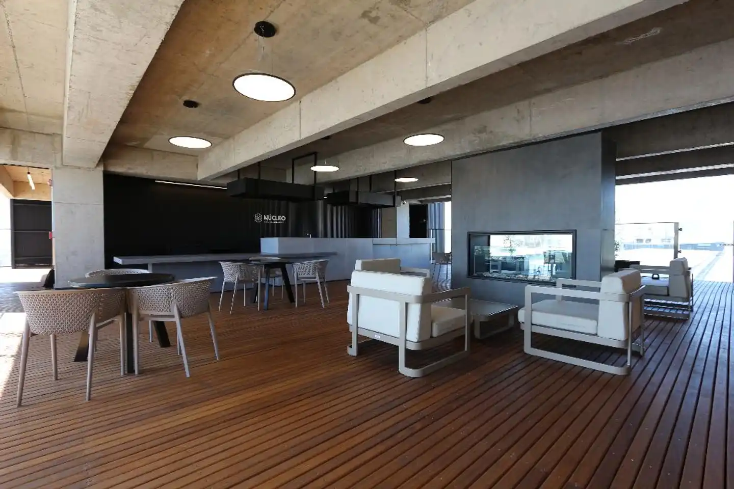Nucleo Mayor Apart Bar