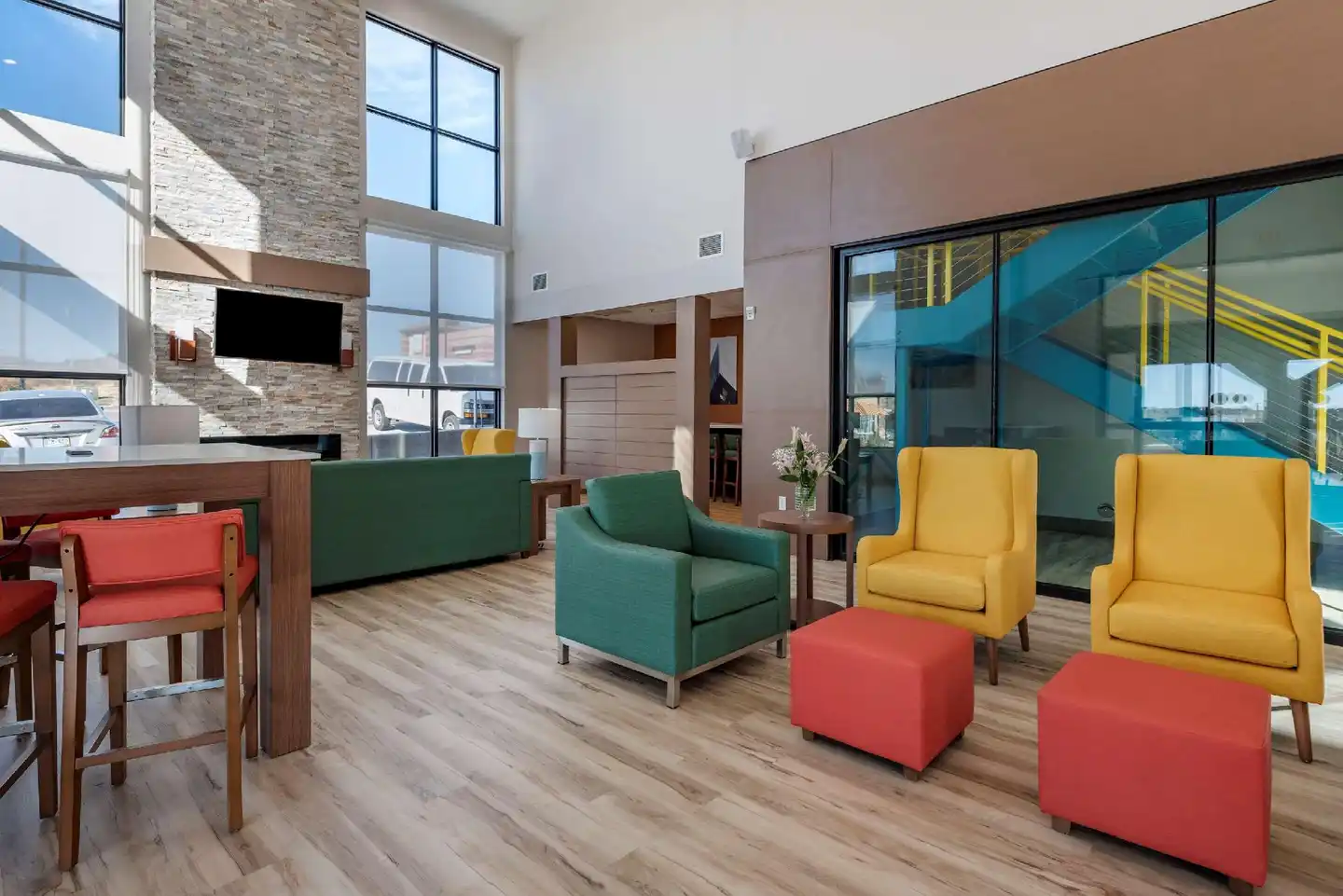 MainStay Suites Colorado Springs East - Medical Center Area Lobby