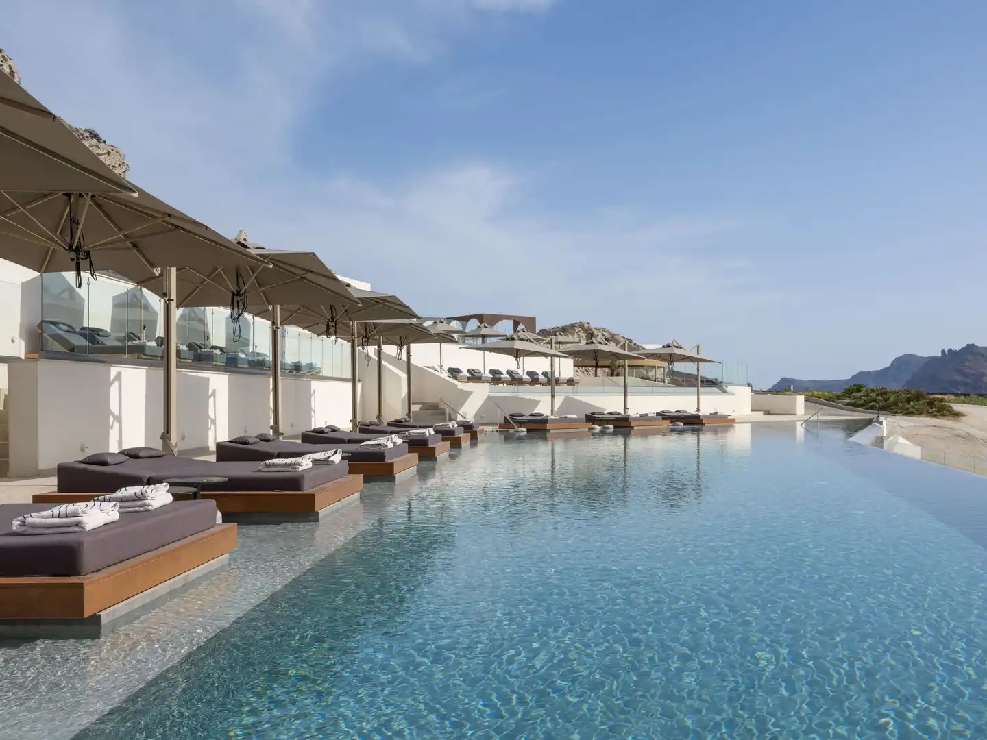 Santo Mine Oia Suites Pool