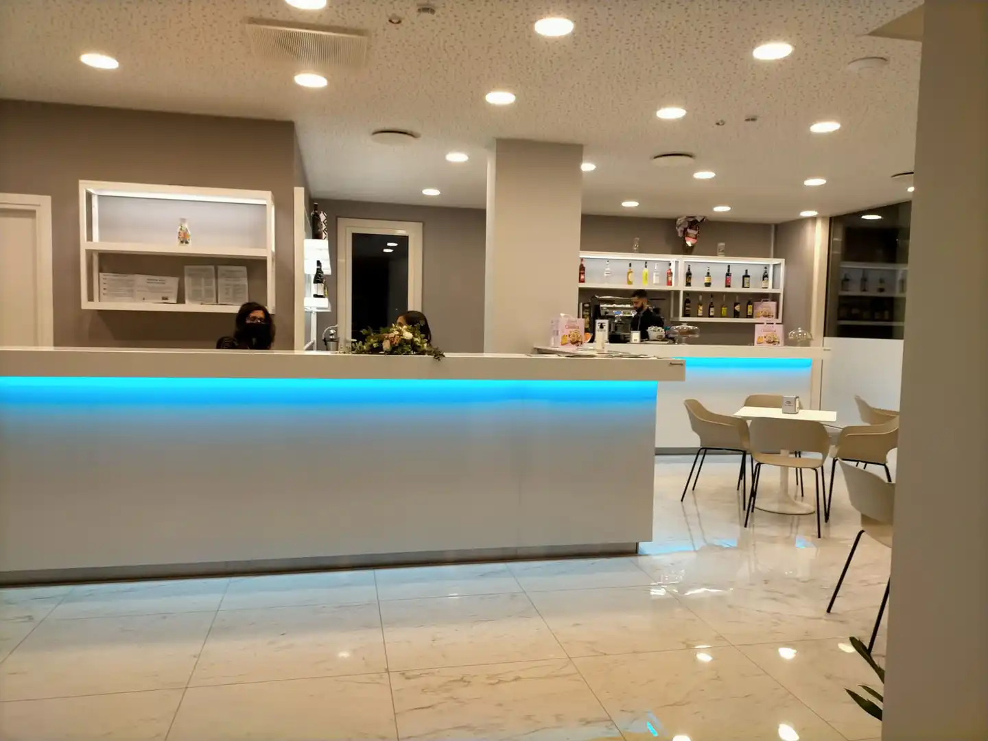 Hotel SettiBi Hallenbad
