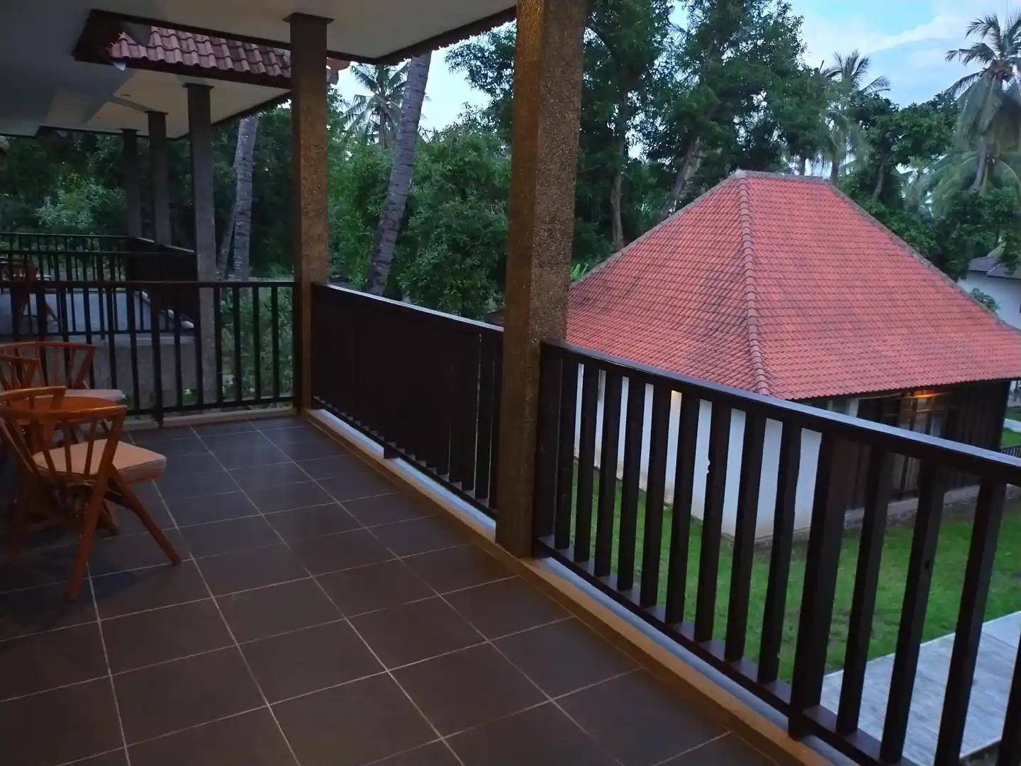 The Kirana Tembok Terrasse