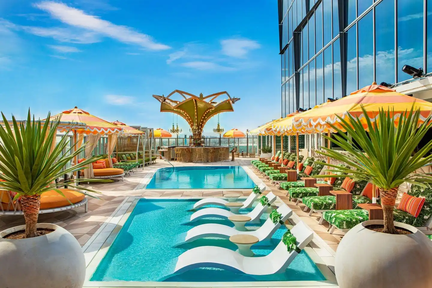 AC Hotel by Marriott Downtown Los Angeles Pool