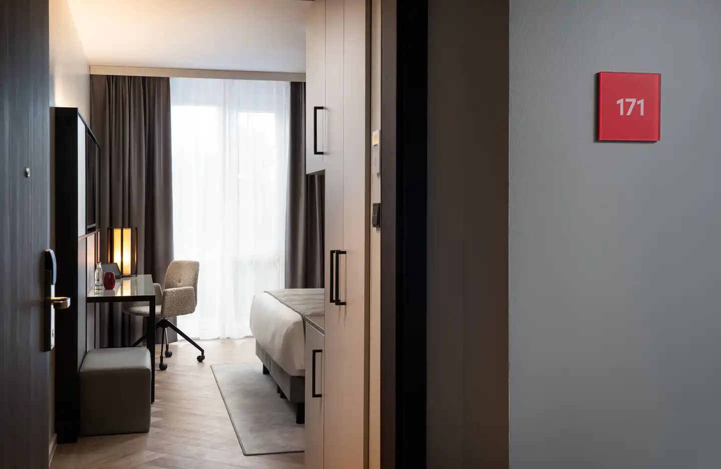 Leonardo Royal Hotel Cologne Bonn Airport Wohnbeispiel