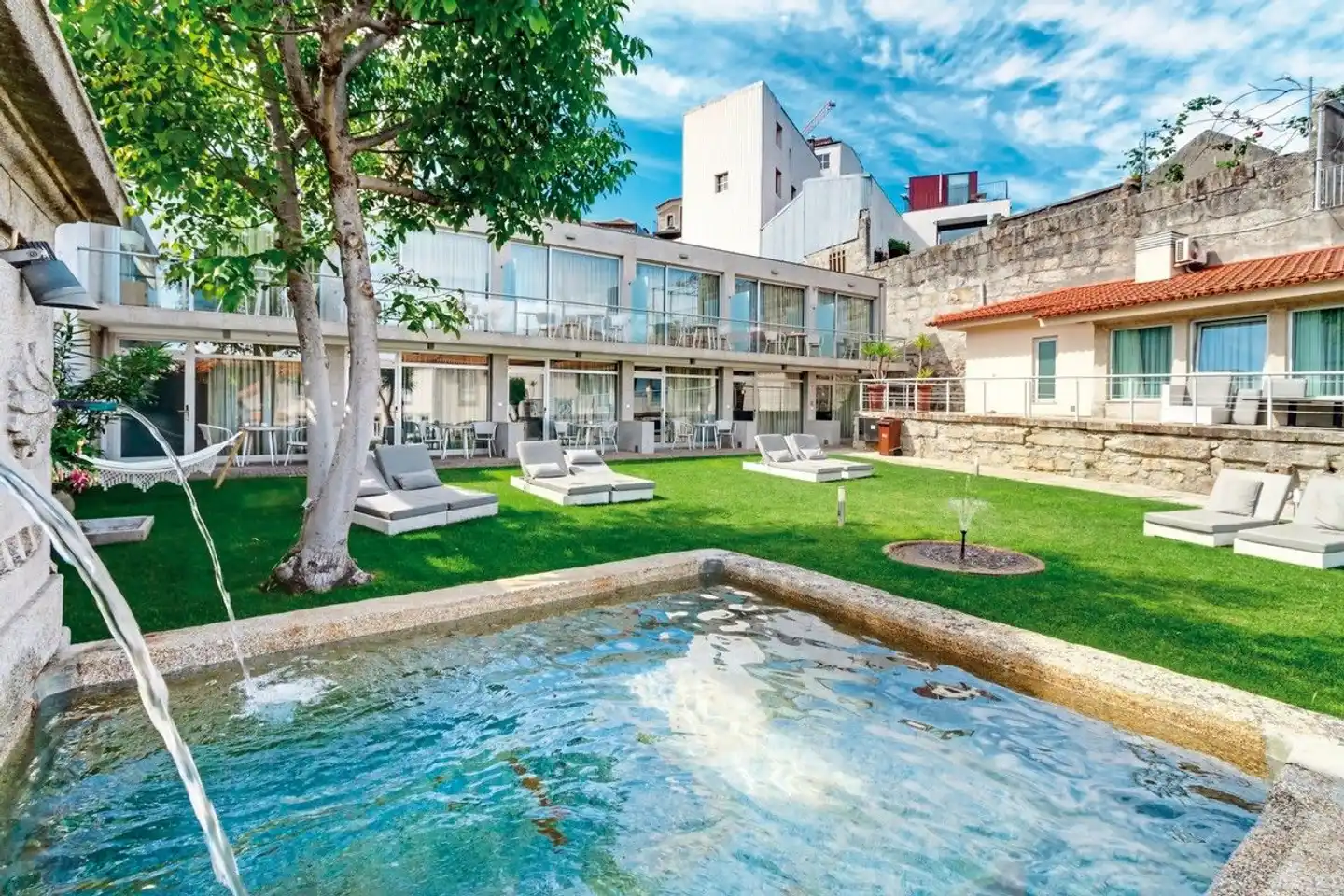OCA Flores & Vitoria Village Hotel Aussenansicht