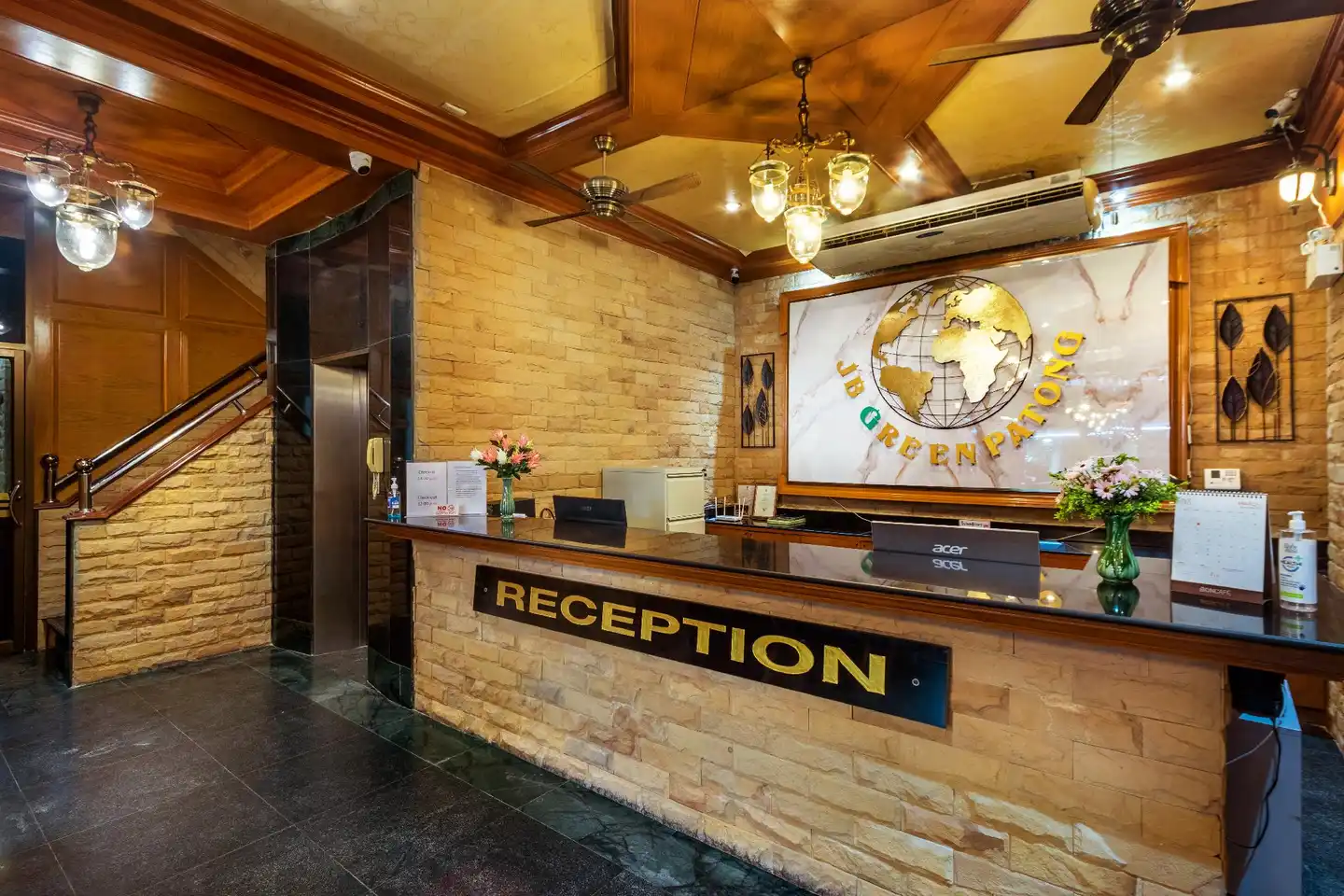 JB Green Hotel Patong Lobby