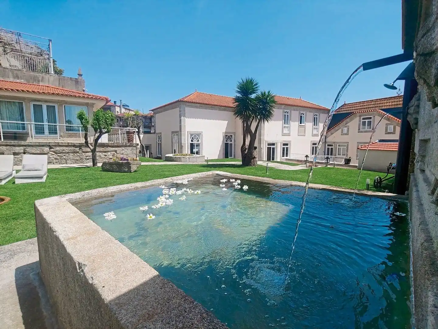 OCA Flores & Vitoria Village Hotel Pool