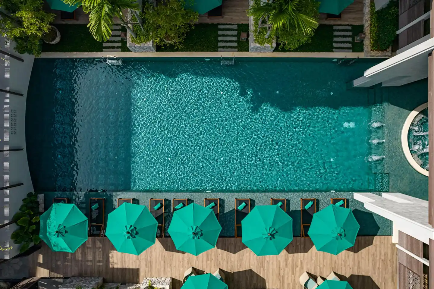 Maladee Rendezvous Hotel Chiang Mai Pool