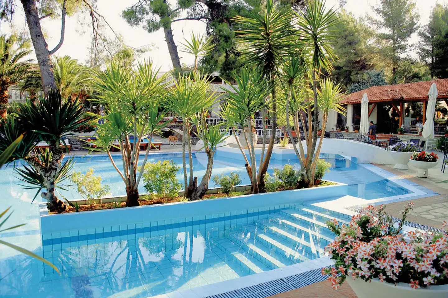 Porfi Beach Pool